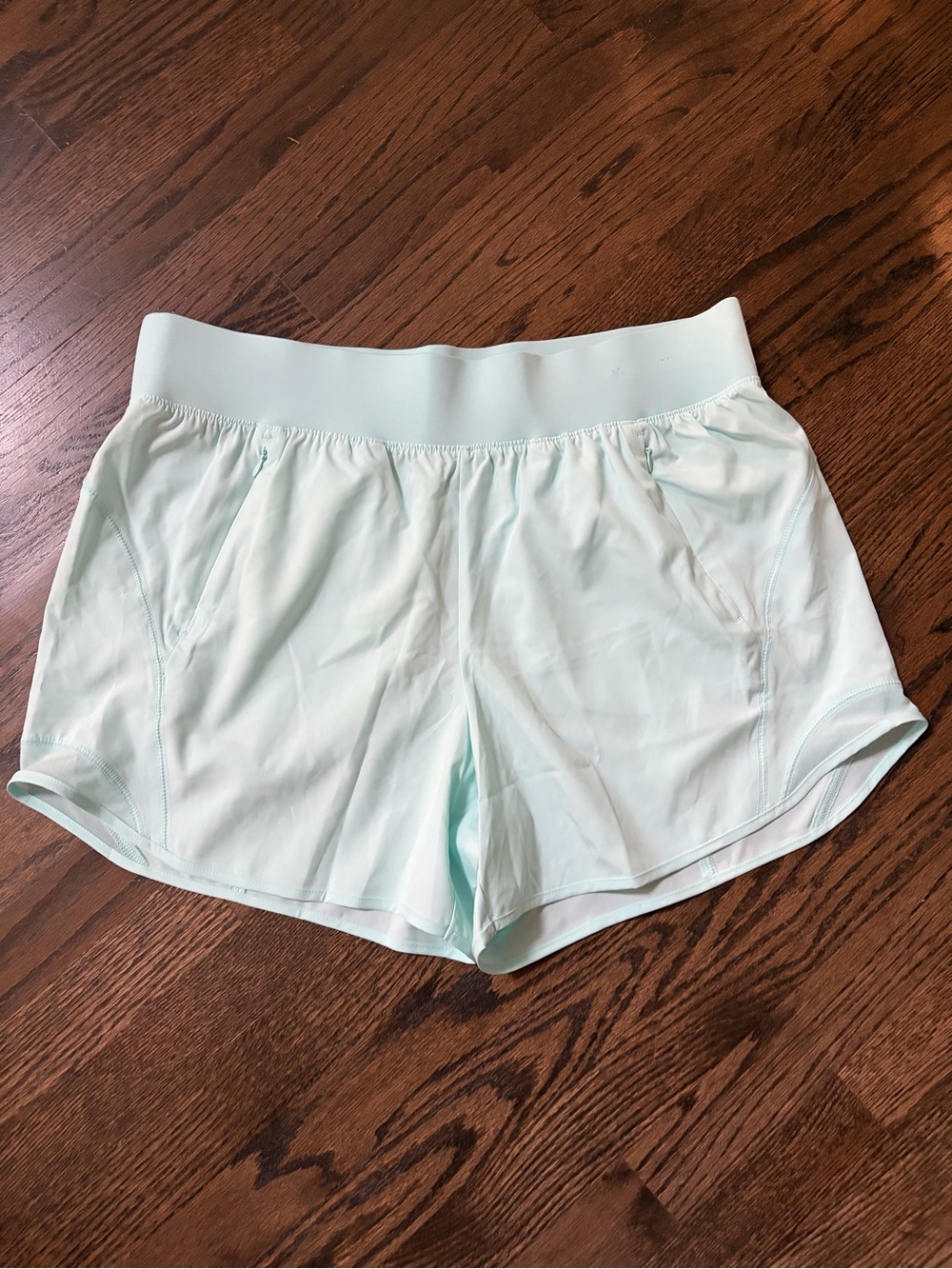 tek gear Women's Athletic Shorts w/ zipper pockets Aqua Crystal size XL EUC